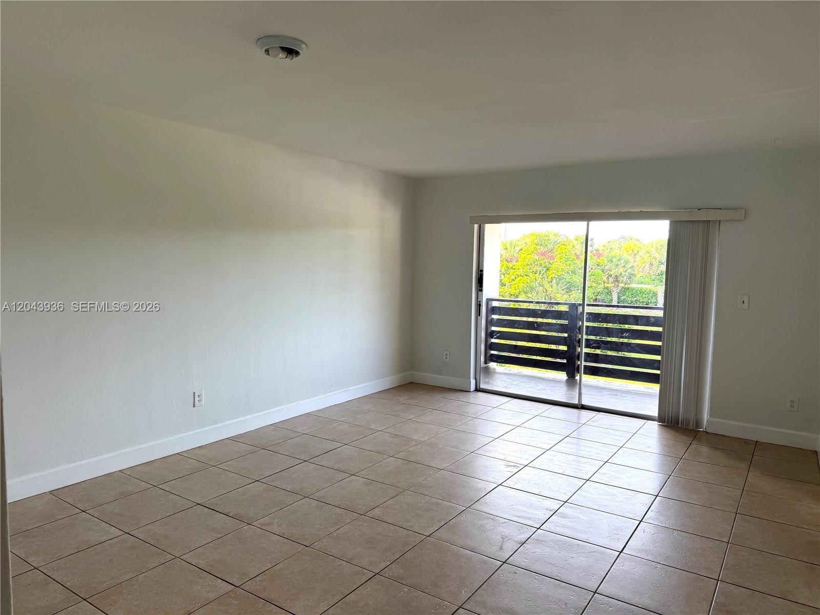 7477 SW 82nd St # C318, Miami FL 33143 photo 2