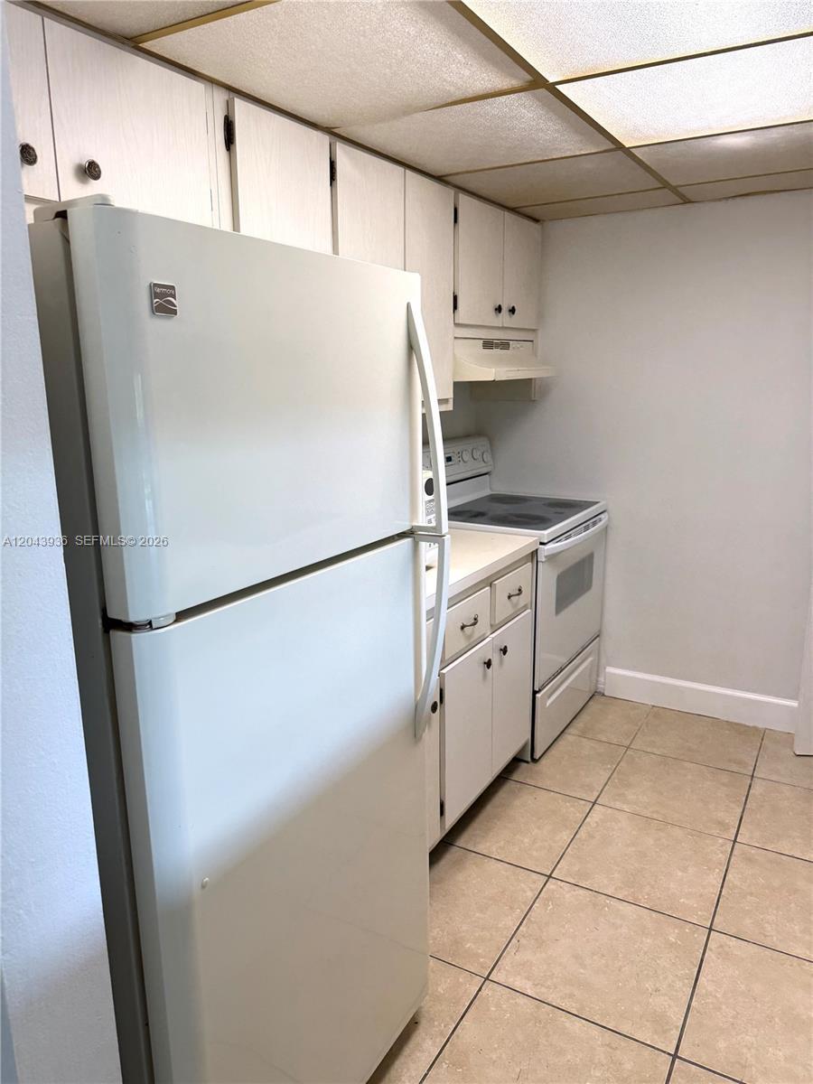 7477 SW 82nd St # C318, Miami FL 33143 photo 5