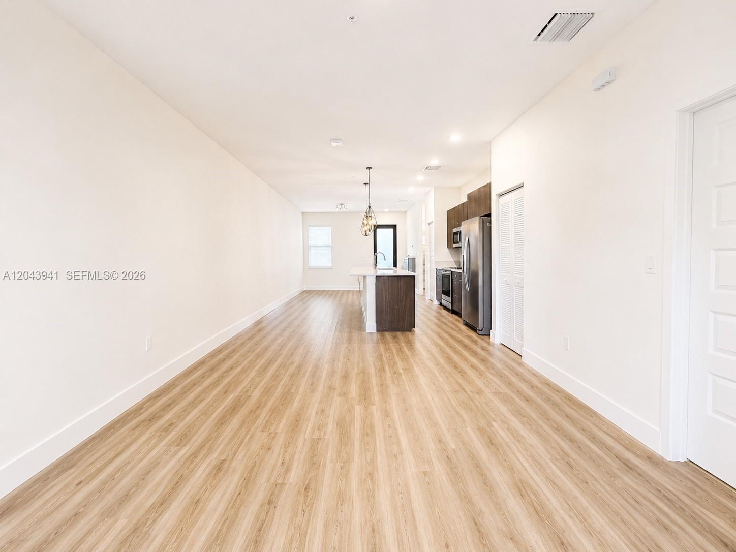 8015 NW 104th Ave # 21, Doral FL 33178 photo 4