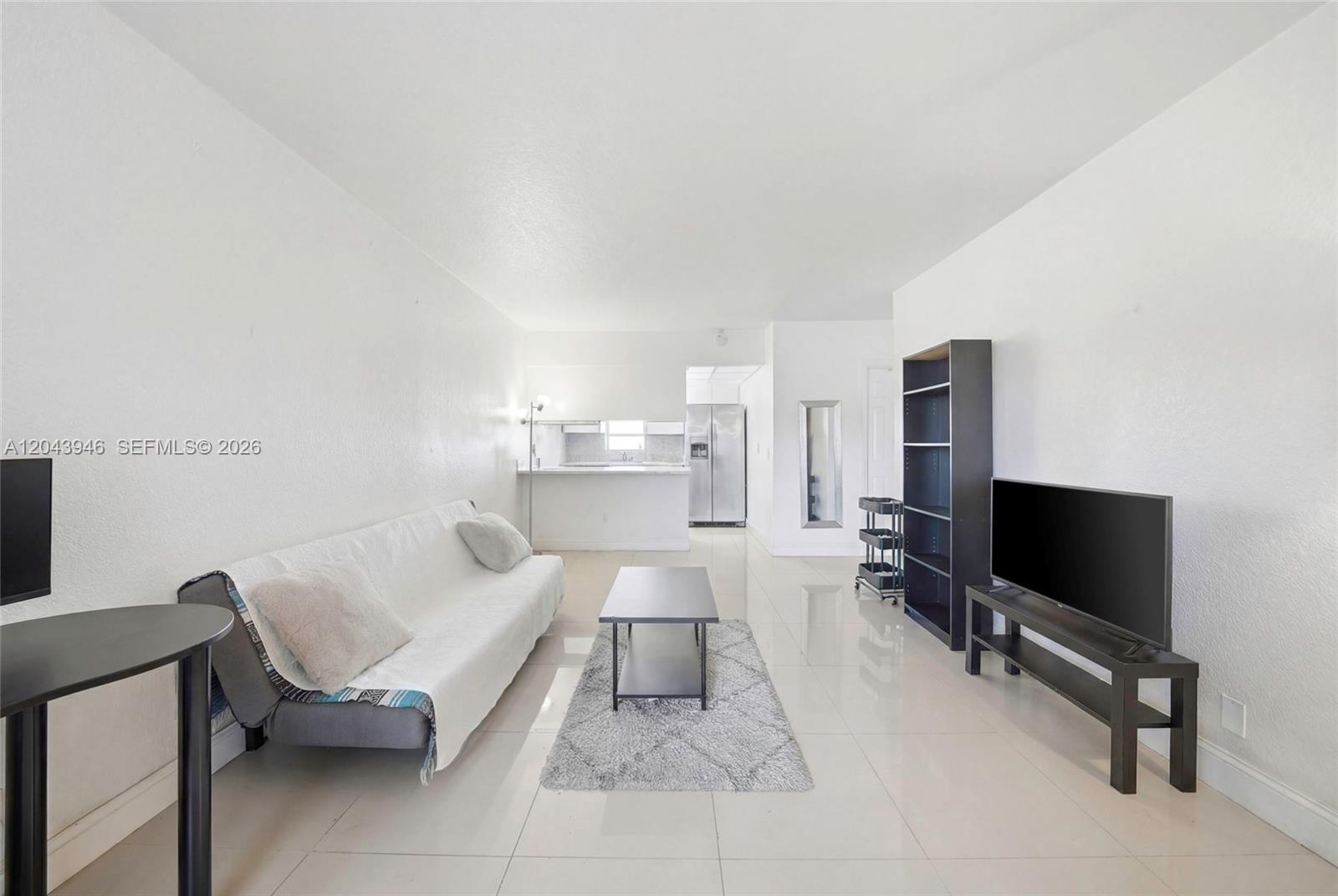 1100 NE 9th Ave # 105, Fort Lauderdale FL 33304 photo 3