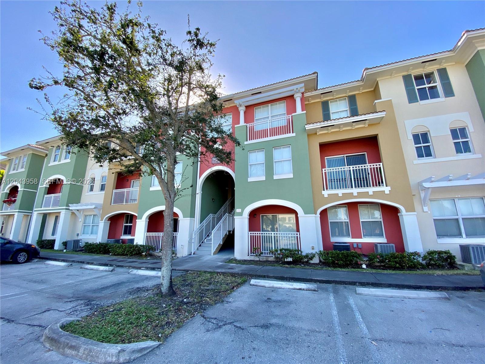 11202 NW 83rd St # 106, Doral FL 33178 photo 2
