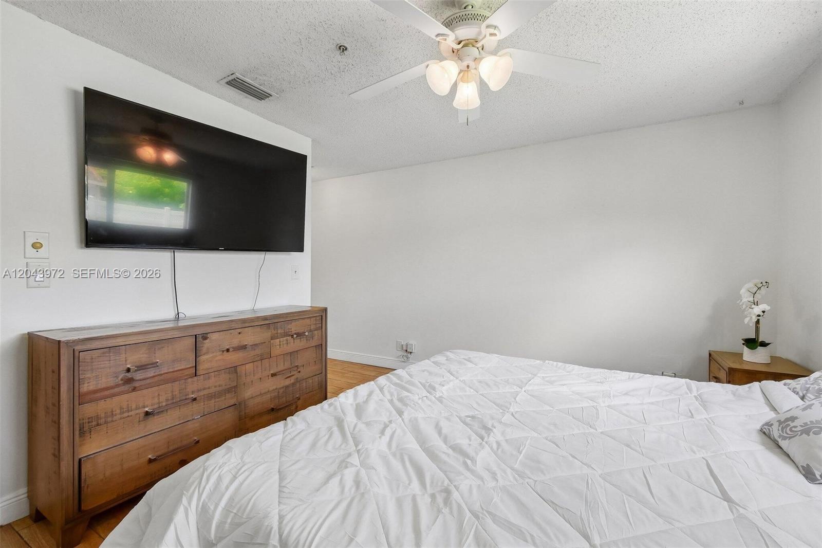7506 NW 42nd St, Coral Springs FL 33065 photo 3