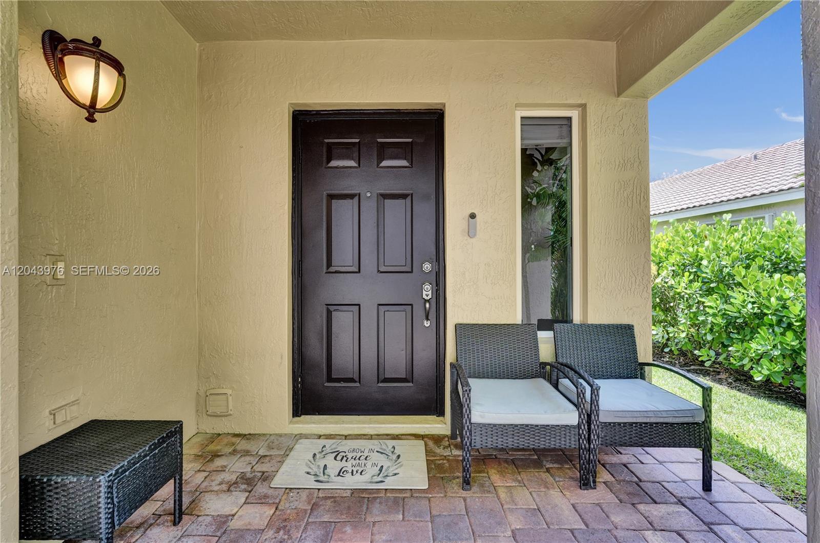 4444 Dogwood Cir, Weston FL 33331 photo 4