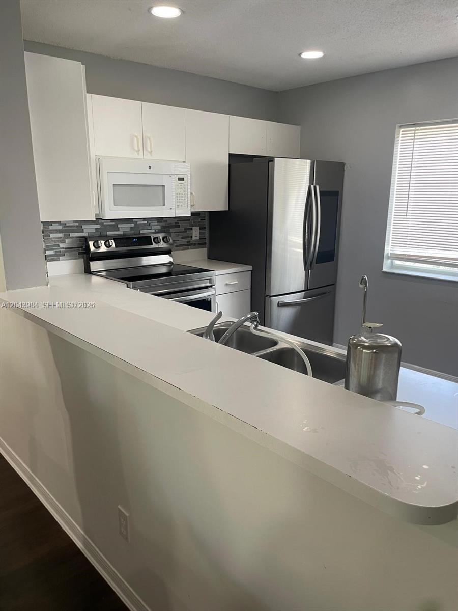 20863 NW 2nd St # 1, Pembroke Pines FL 33029 photo 2