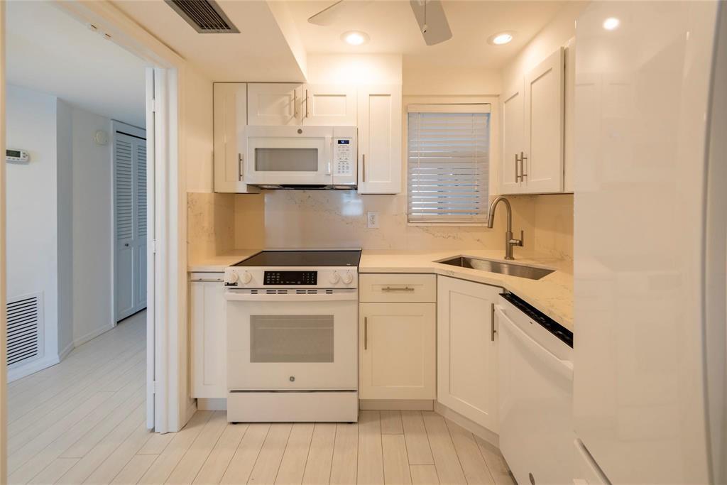 3101 NE 47th Court # 504, Fort Lauderdale FL 33308 photo 5
