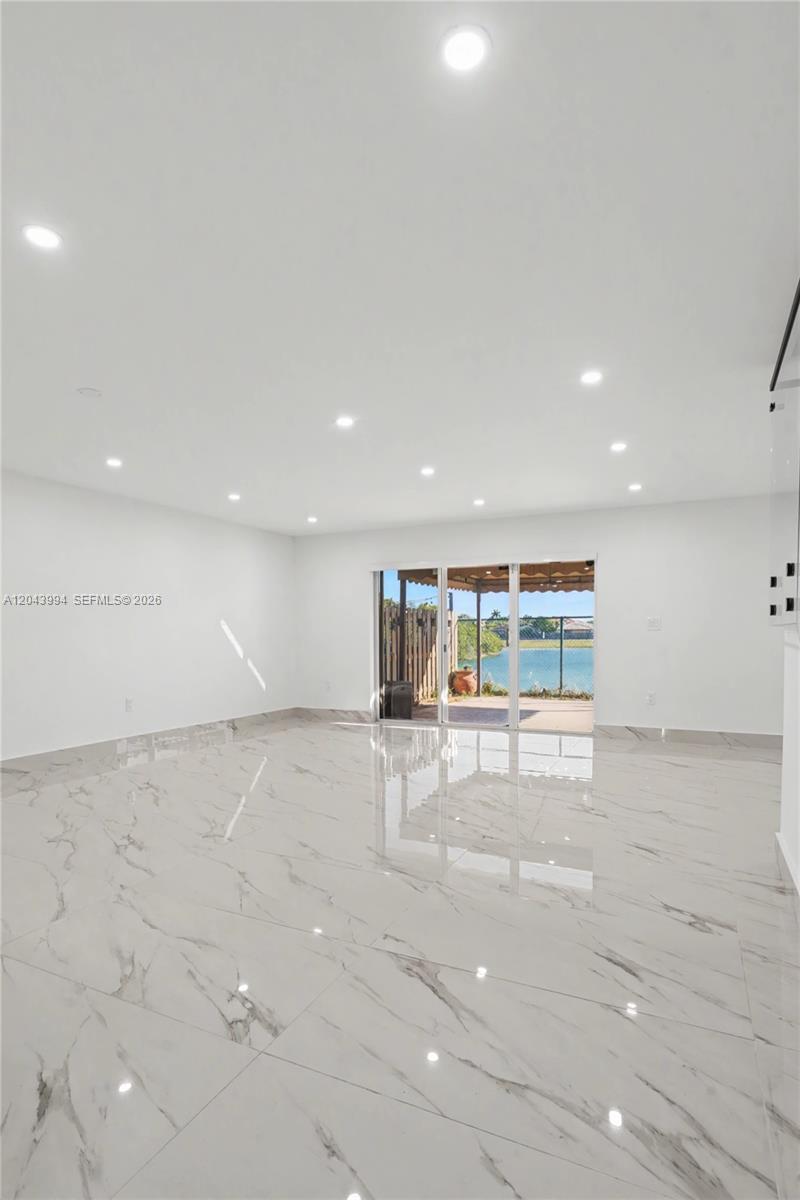 16240 SW 75th St # 0, Miami FL 33193 photo 3