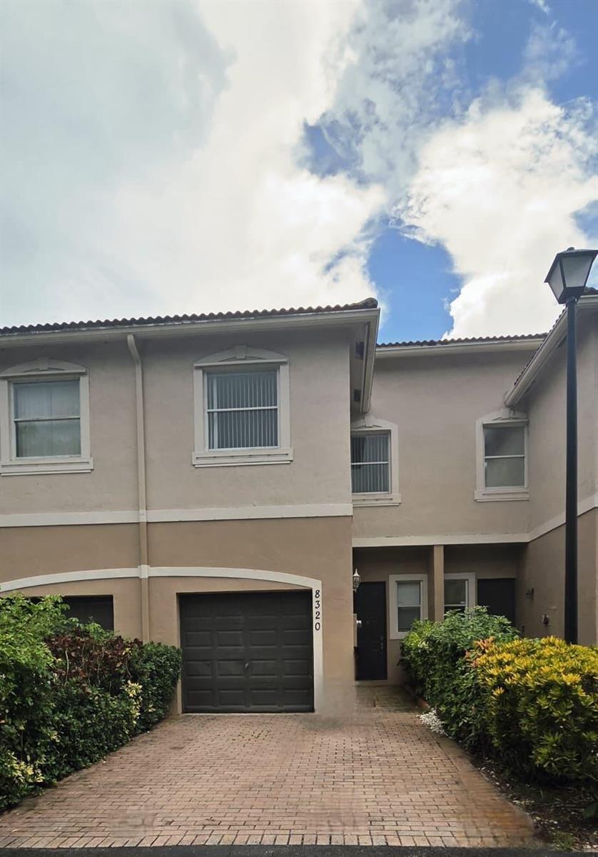 8320 Lagos De Campo Boulevard, Tamarac FL 33321