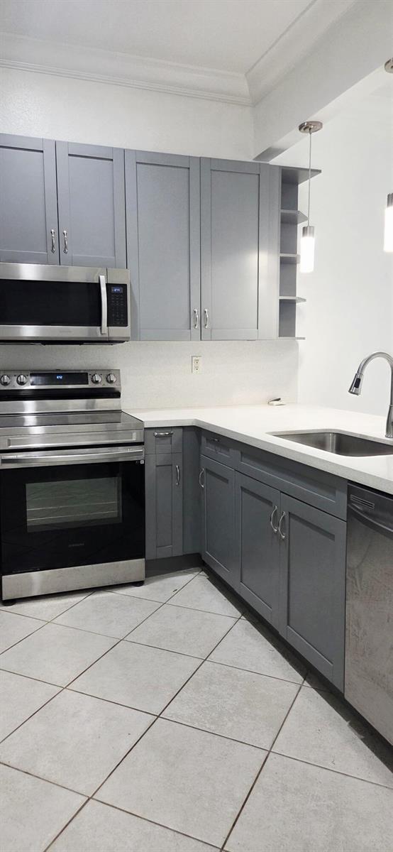 8320 Lagos De Campo Boulevard, Tamarac FL 33321 photo 5