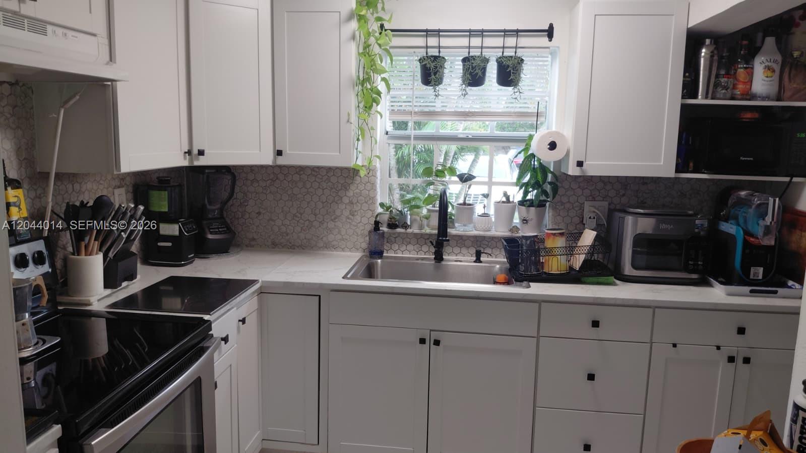 6461 Miramar Pkwy, Miramar FL 33023 photo 3