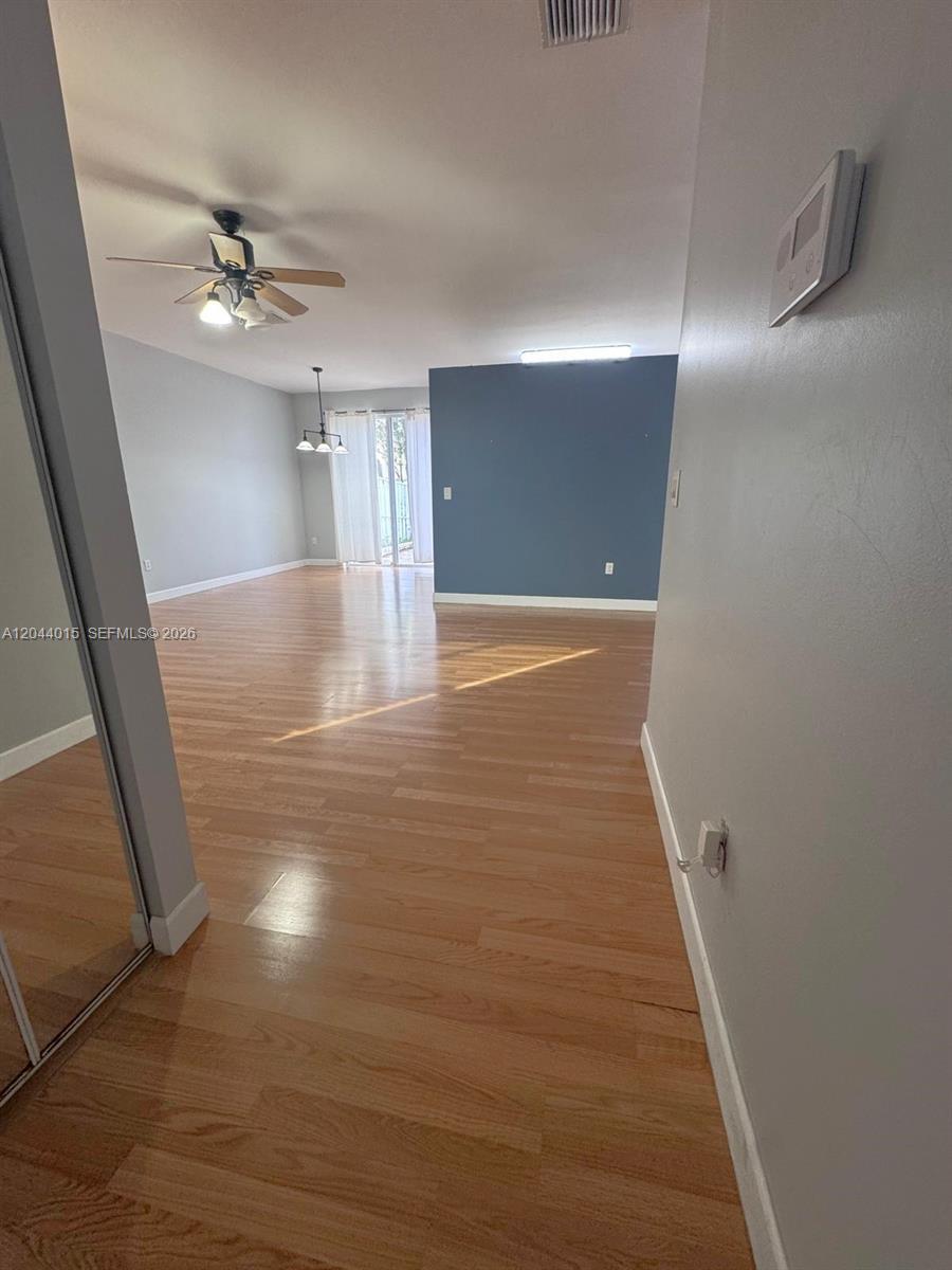 1435 NW 154th Ln, Pembroke Pines FL 33028 photo 2