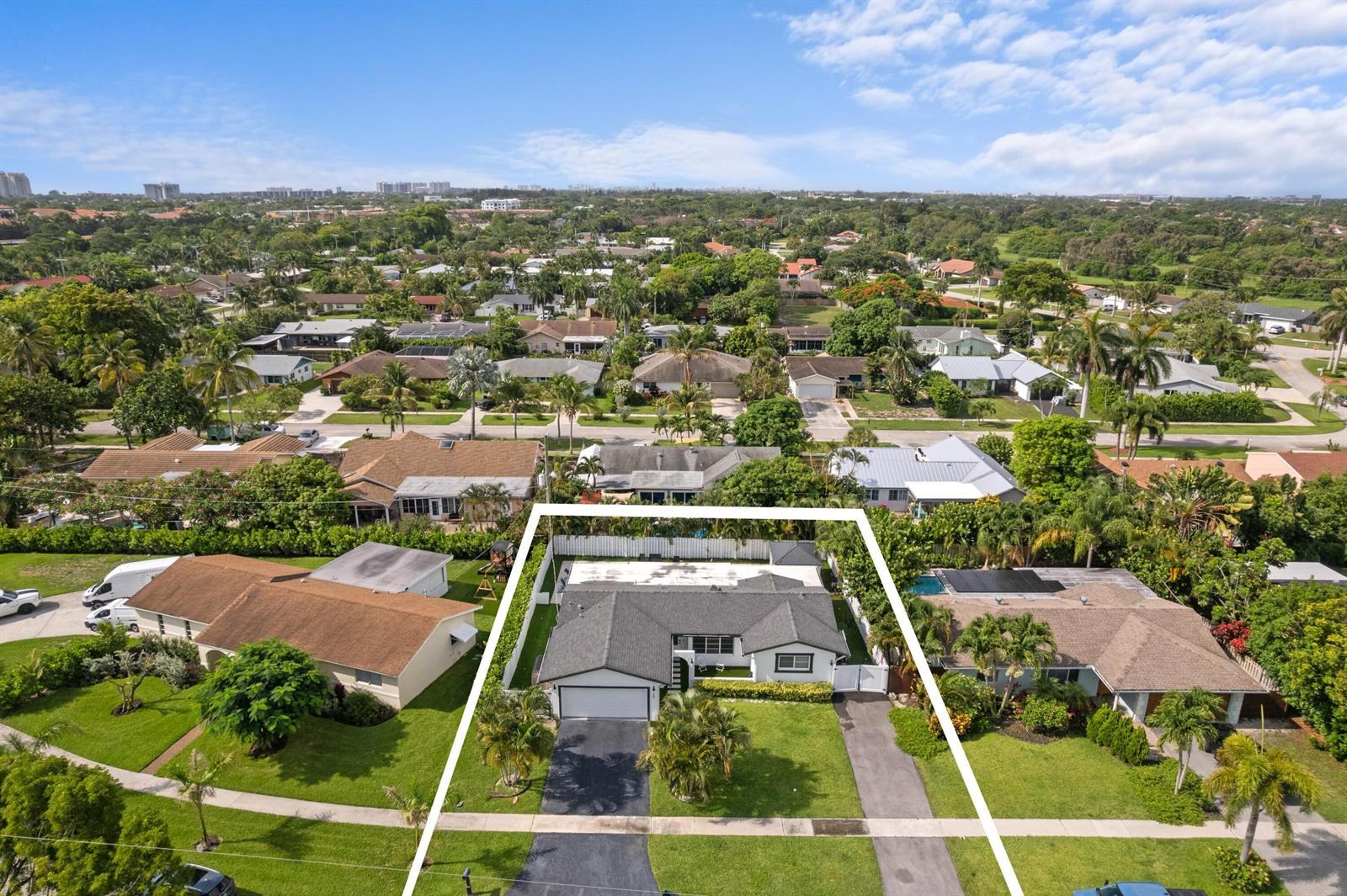 124 Oregon Lane, Boca Raton FL 33487