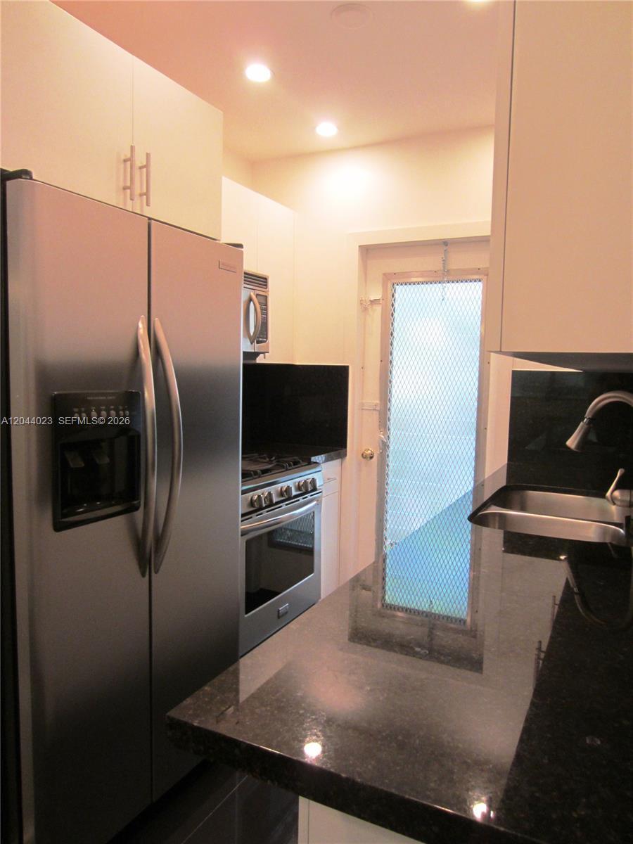 8132 Harding Ave # 5, Miami Beach FL 33141 photo 4