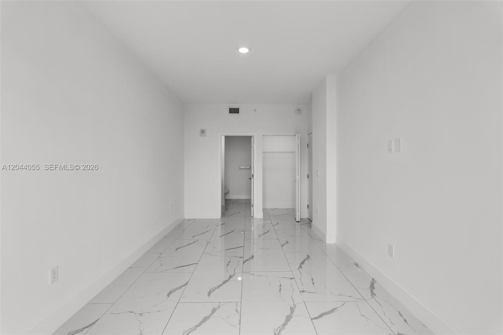 1 Curtiss Pkwy # 319, Miami Springs FL 33166 photo 5