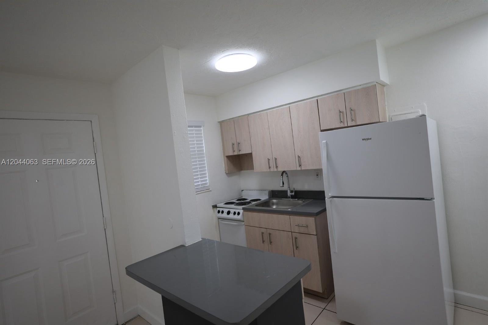 1235 W 66th St # 13, Hialeah FL 33012