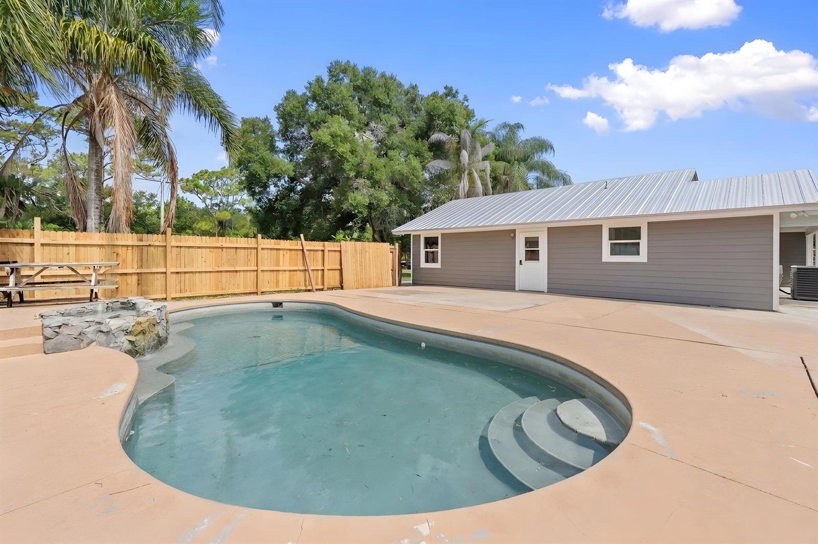 202 Laidback Way, Fort Pierce FL 34945 photo 2