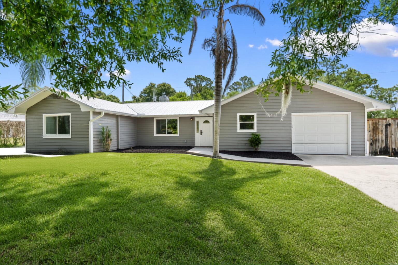 202 Laidback Way, Fort Pierce FL 34945