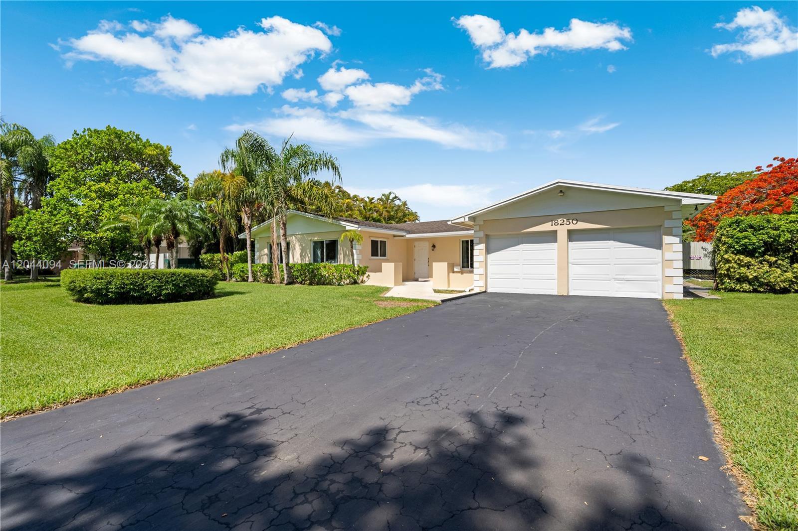 18250 SW 88th Pl, Palmetto Bay FL 33157 photo 3