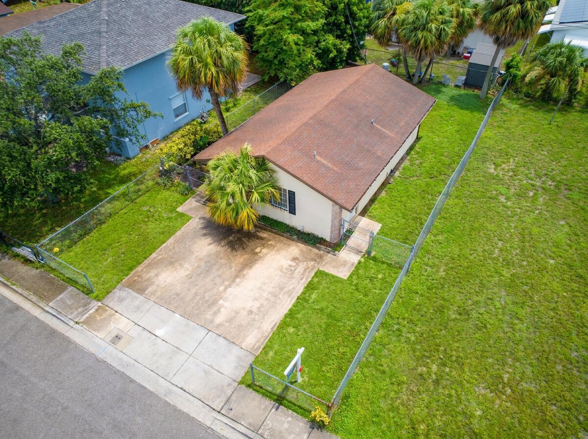 1525 W 17th Street, Riviera Beach FL 33404