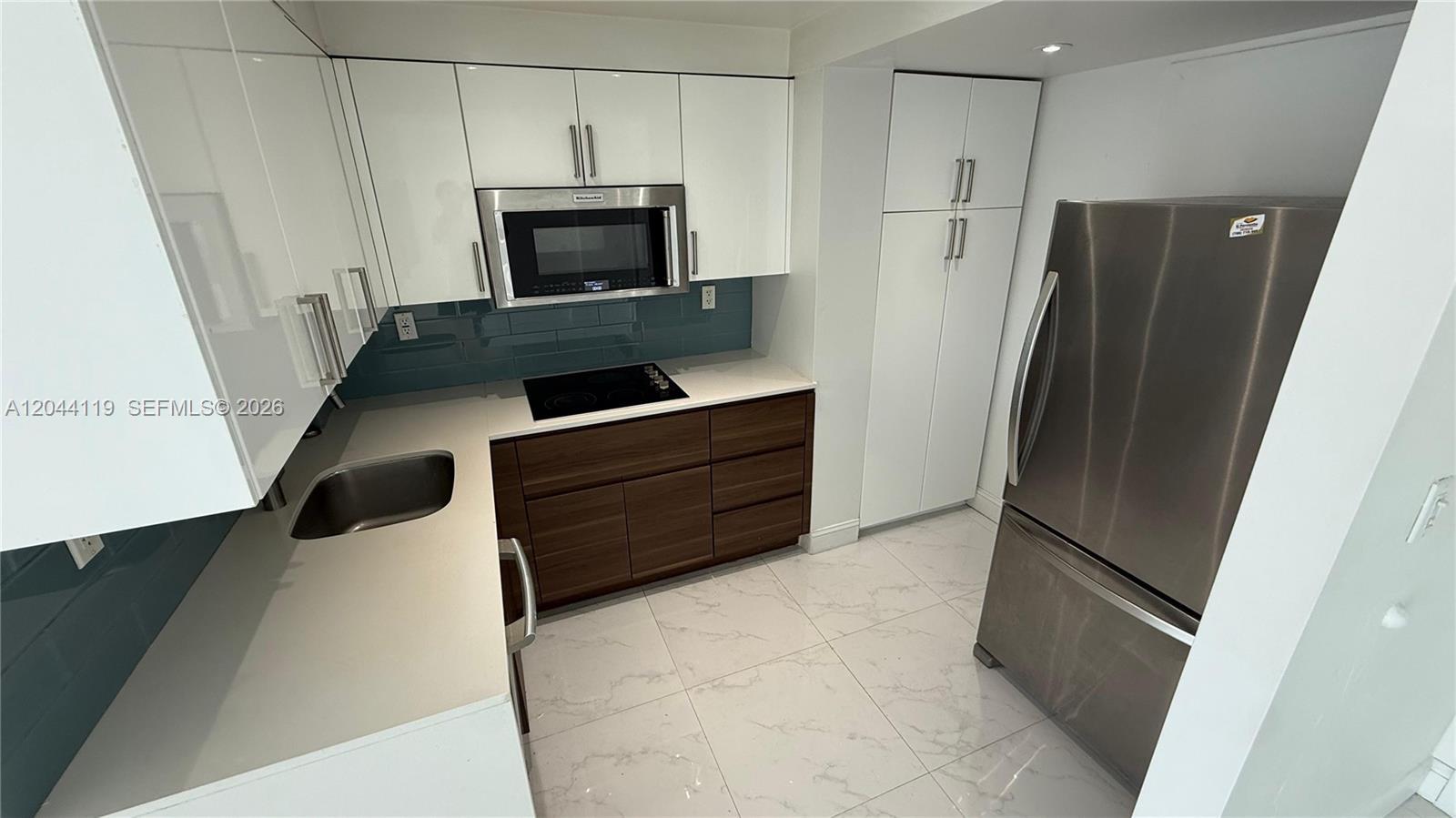1345 Lincoln Rd # 1003, Miami Beach FL 33139 photo 2