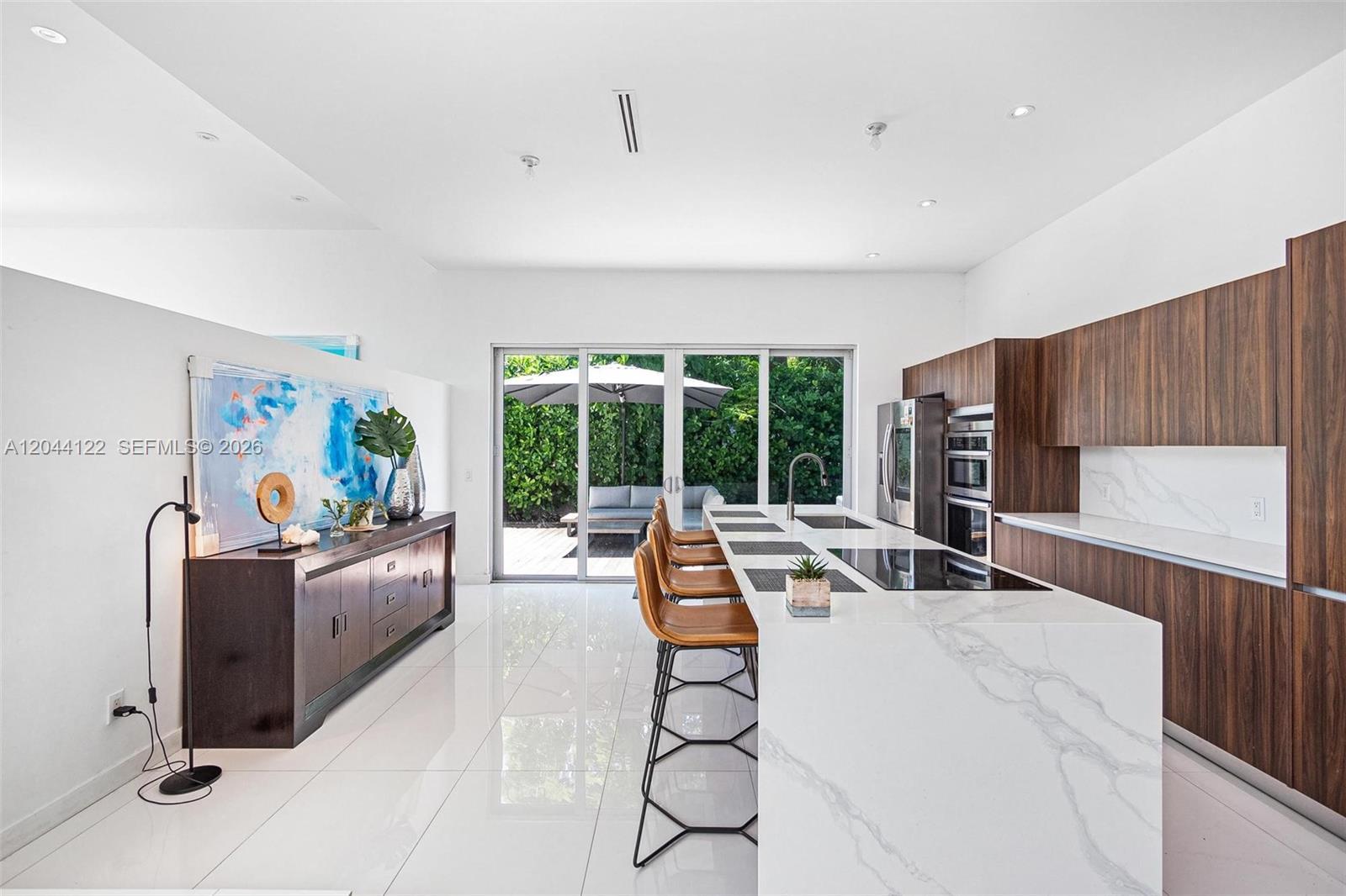 200 SW 32nd Rd, Miami FL 33129 photo 4