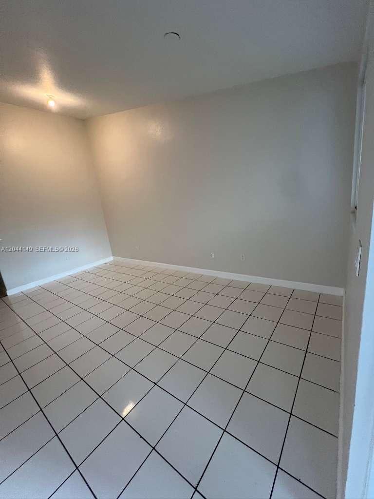 1661 SE 28th St # 202, Homestead FL 33035 photo 3