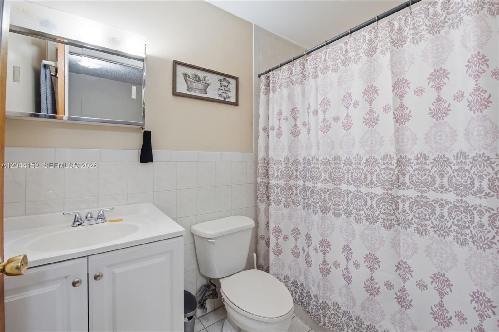 2801 SW 24th St, Miami FL 33145 photo 5