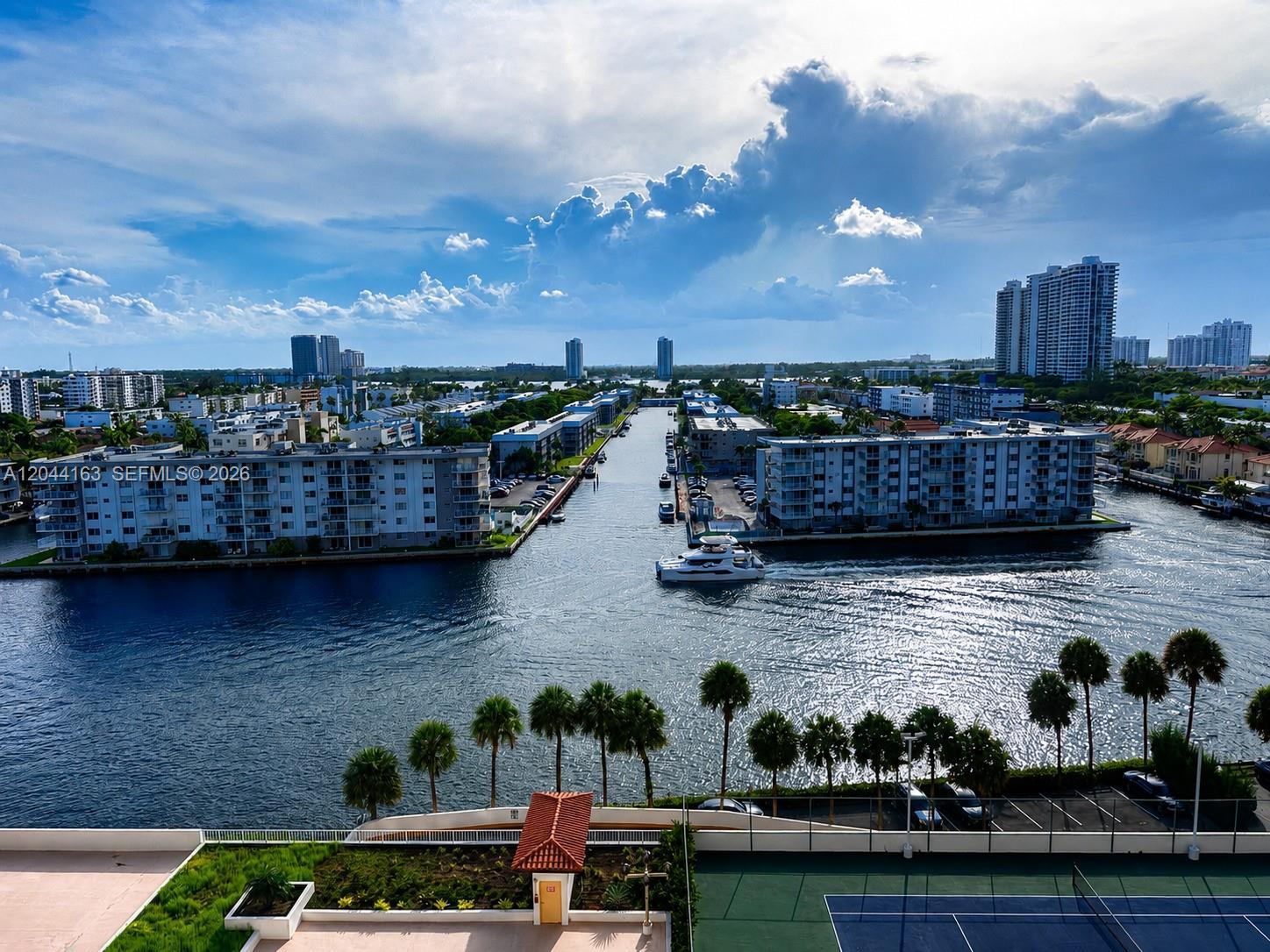 290 174th St # 1207, Sunny Isles Beach FL 33160 photo 2