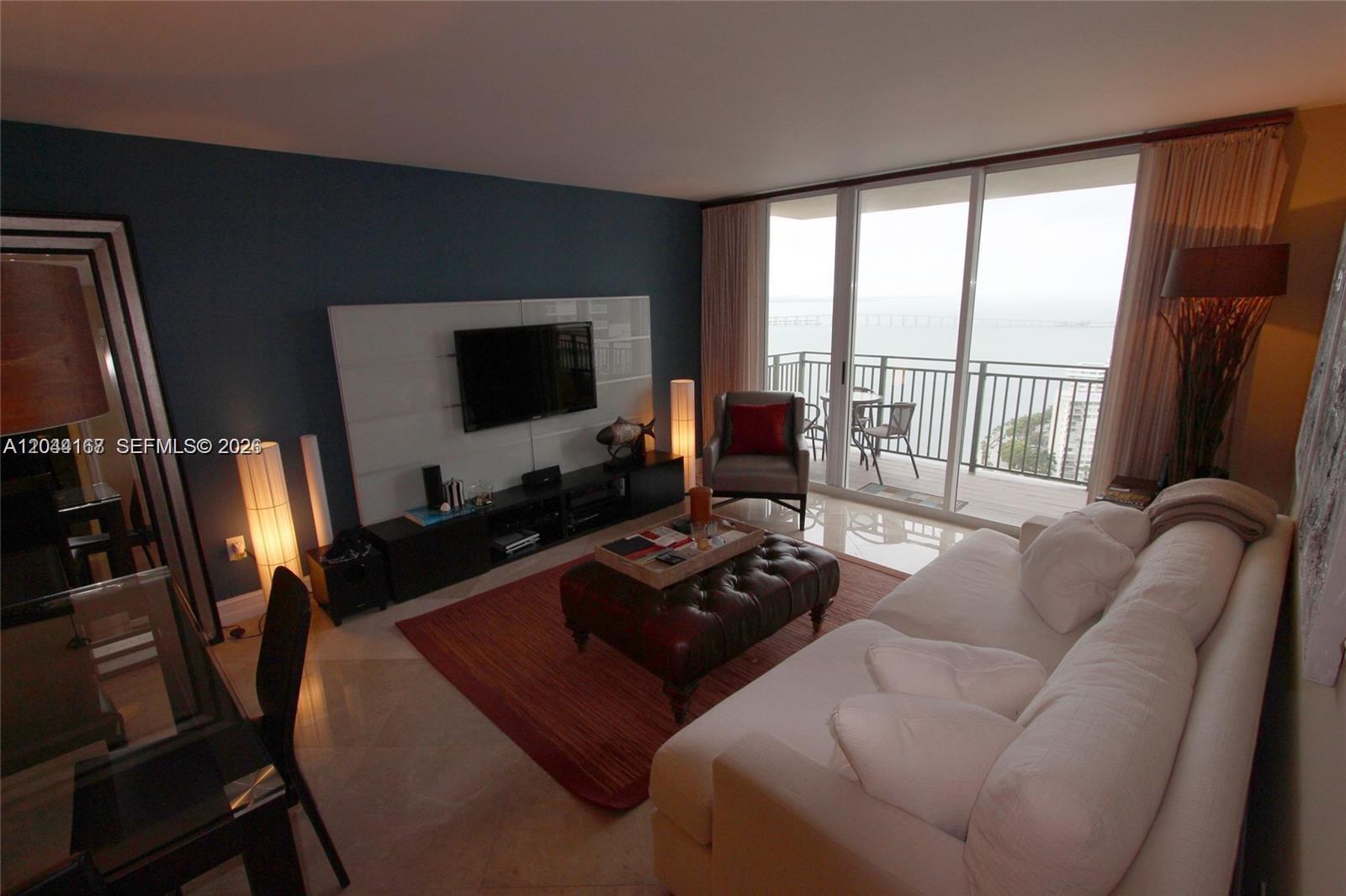 1155 Brickell Bay Dr # 3107, Miami FL 33131 photo 2