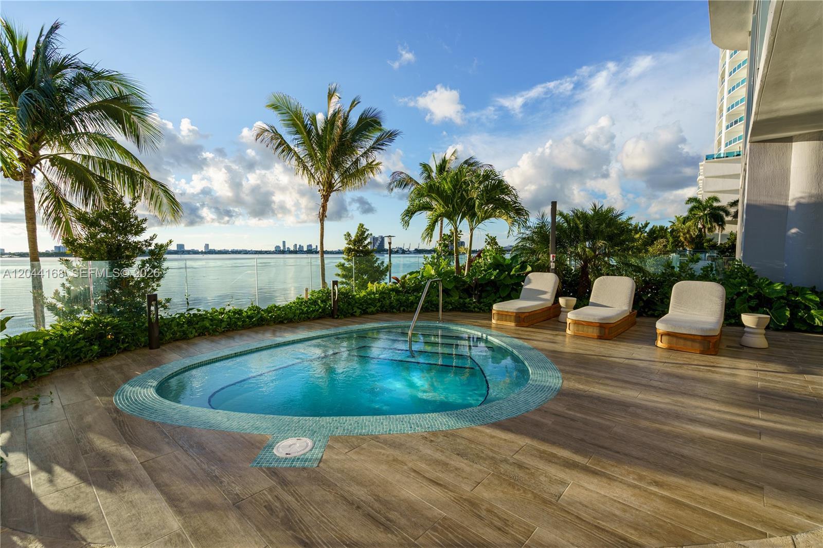 700 NE 24rd St # 2304, Miami FL 33137 photo 2