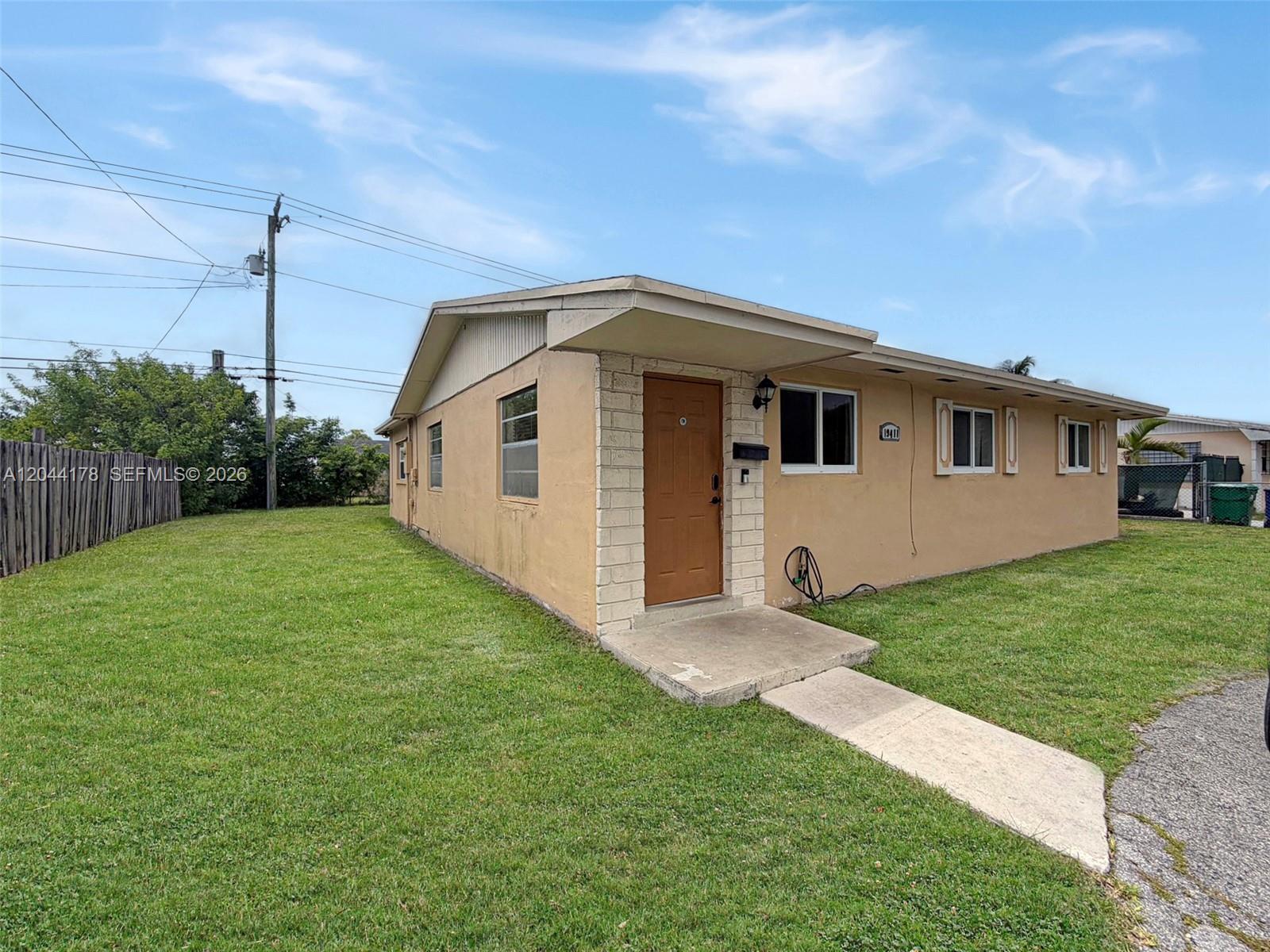 19411 SW 117th Ave, Miami FL 33177