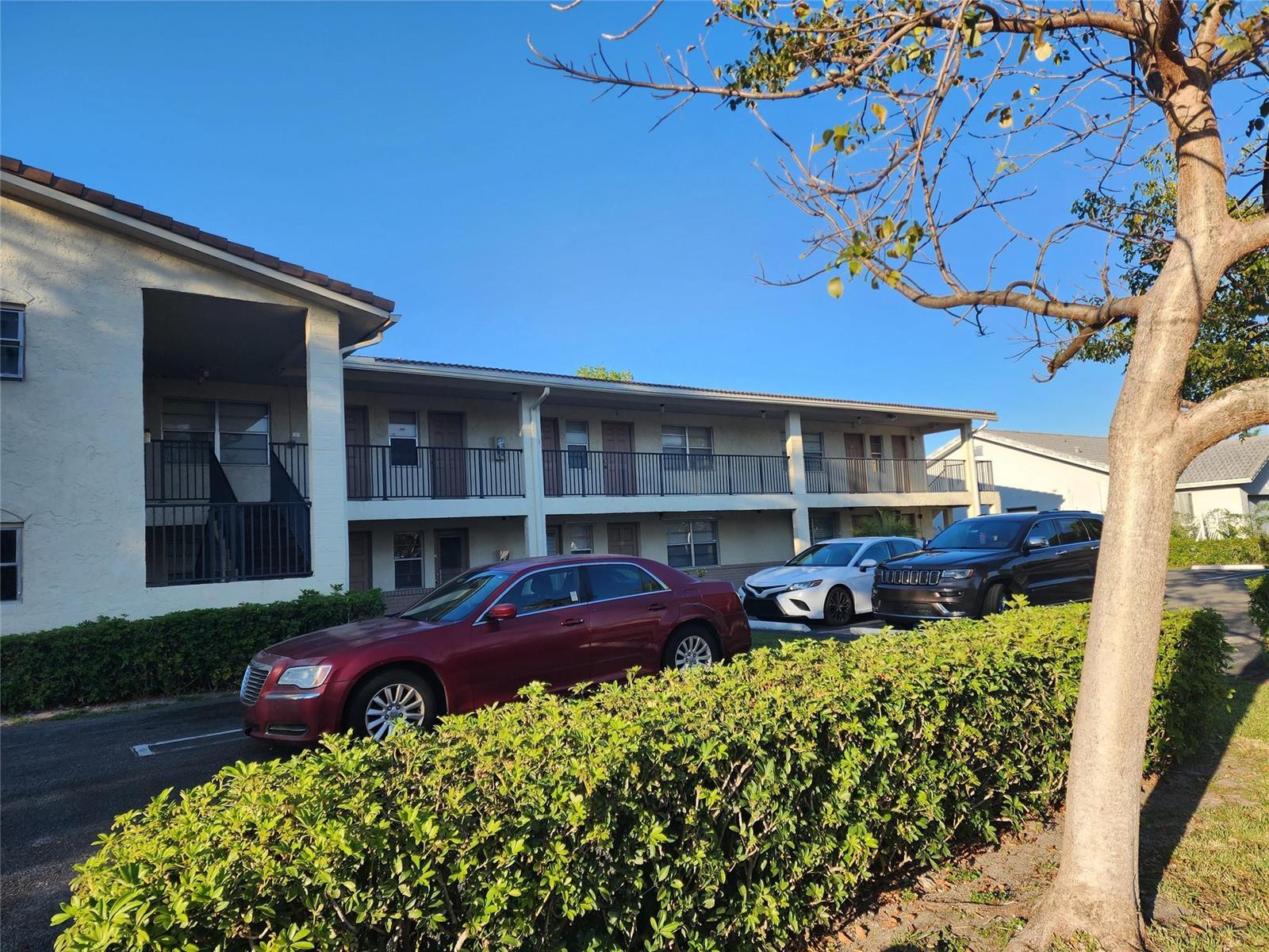 8705 NW 38th Drive # 7b, Coral Springs FL 33065
