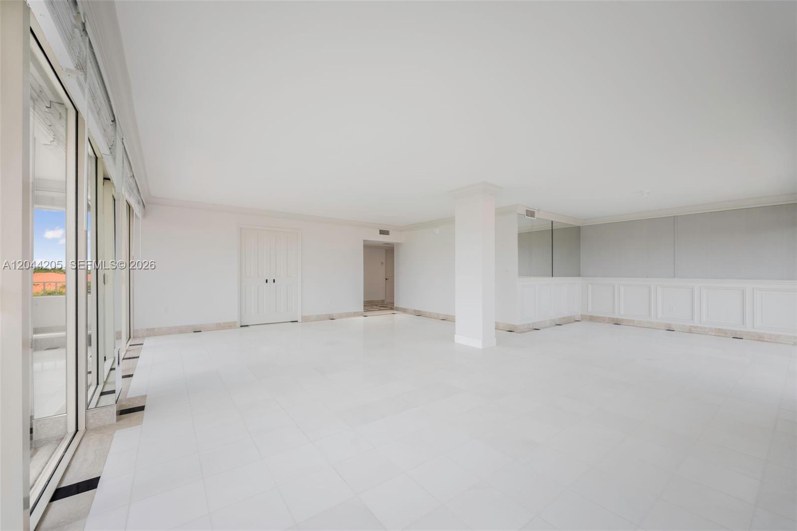 155 Ocean Lane Dr # 600, Key Biscayne FL 33149 photo 2