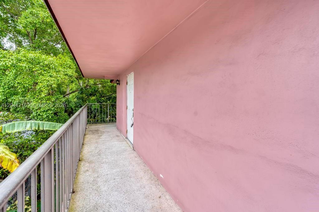 519 NW 10th Ave # 3, Miami FL 33136 photo 3