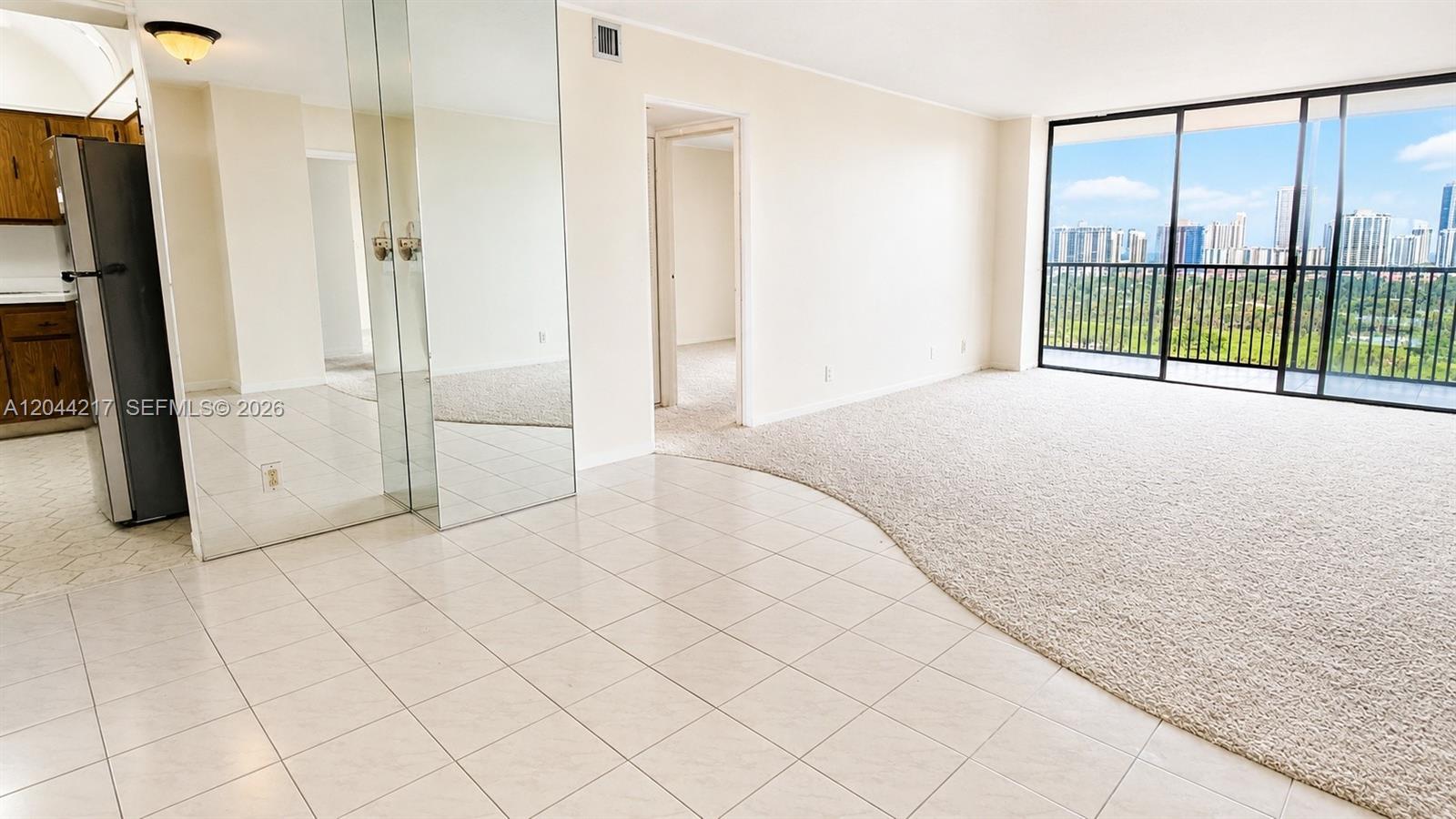 20301 W Country Club Dr # 1826, Aventura FL 33180 photo 3