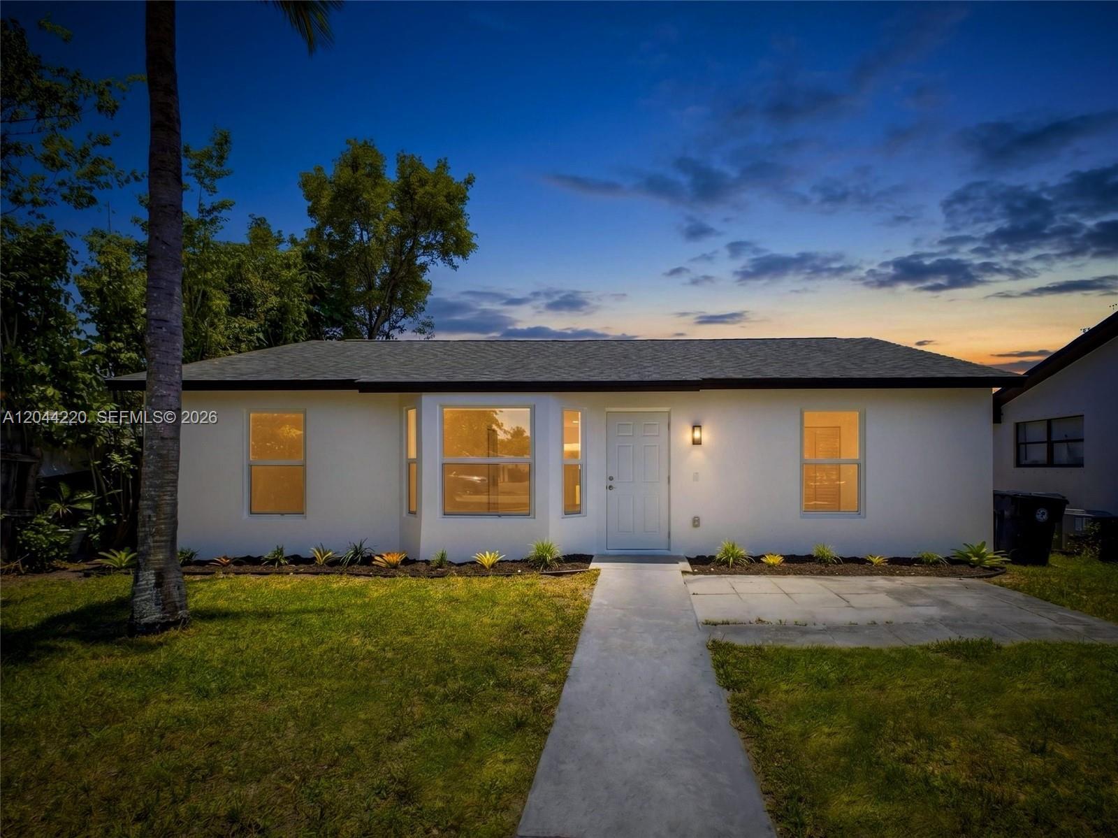 1229 18th Ave N, Lake Worth FL 33460 photo 2