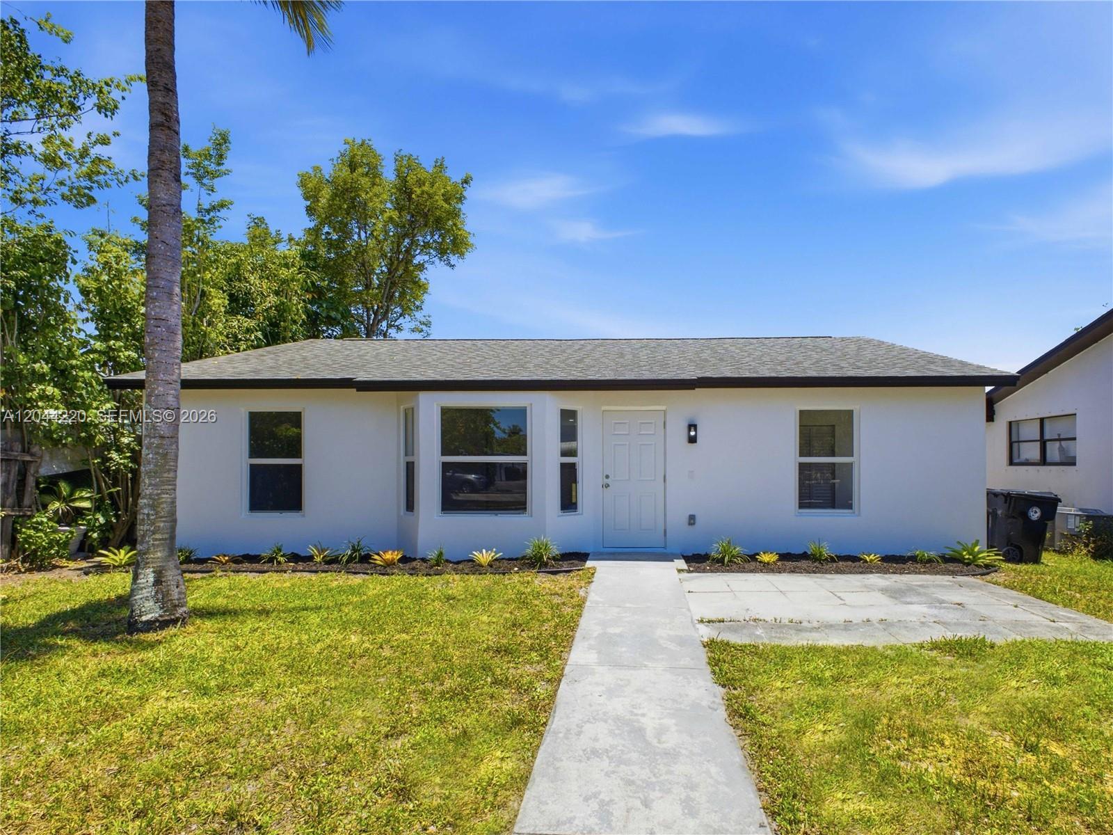 1229 18th Ave N, Lake Worth FL 33460