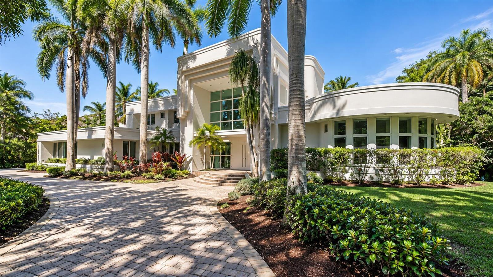 18529 Long Lake Drive, Boca Raton FL 33496 photo 2