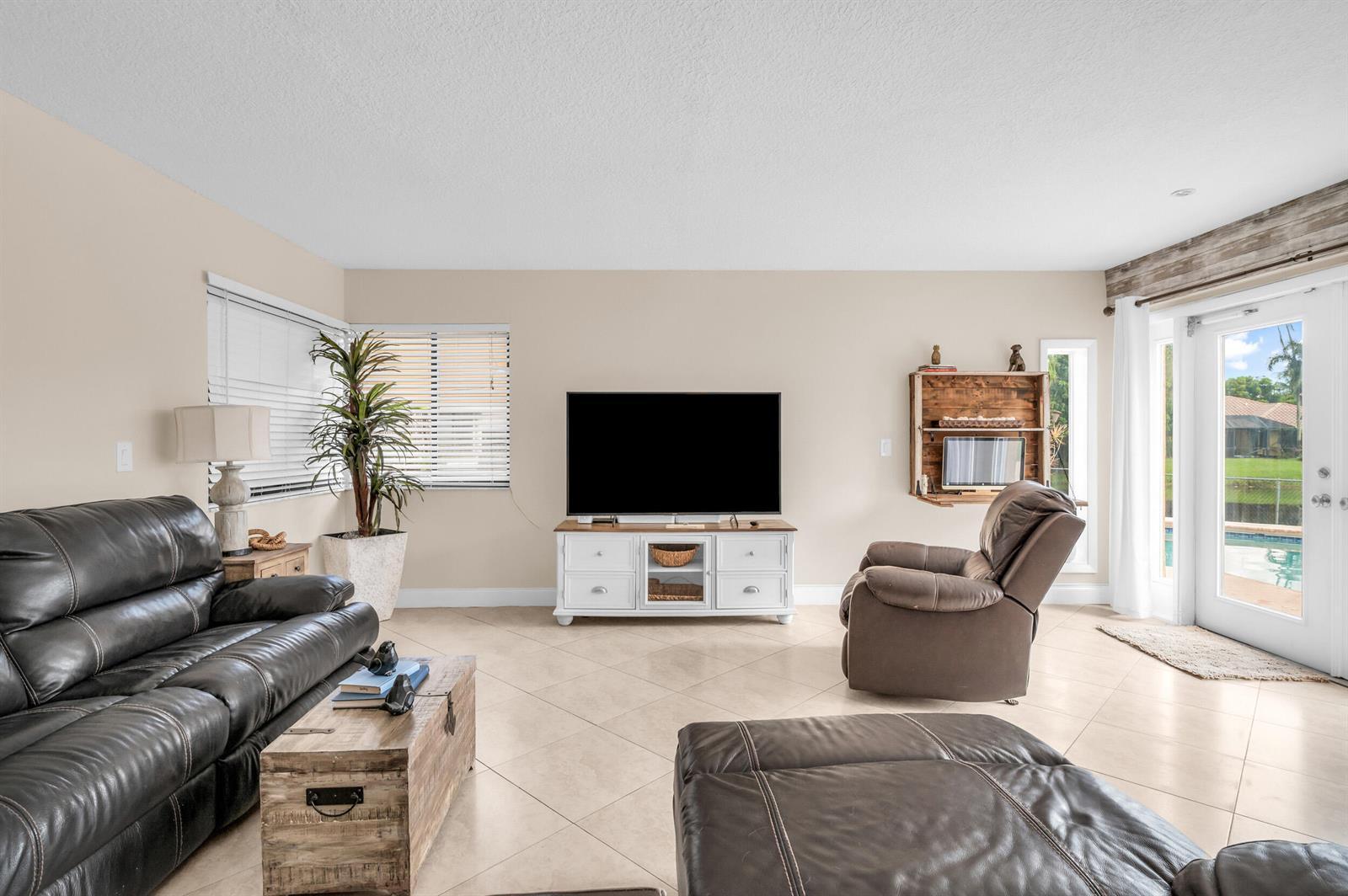 8740 SW 57th Street, Cooper City FL 33328 photo 4