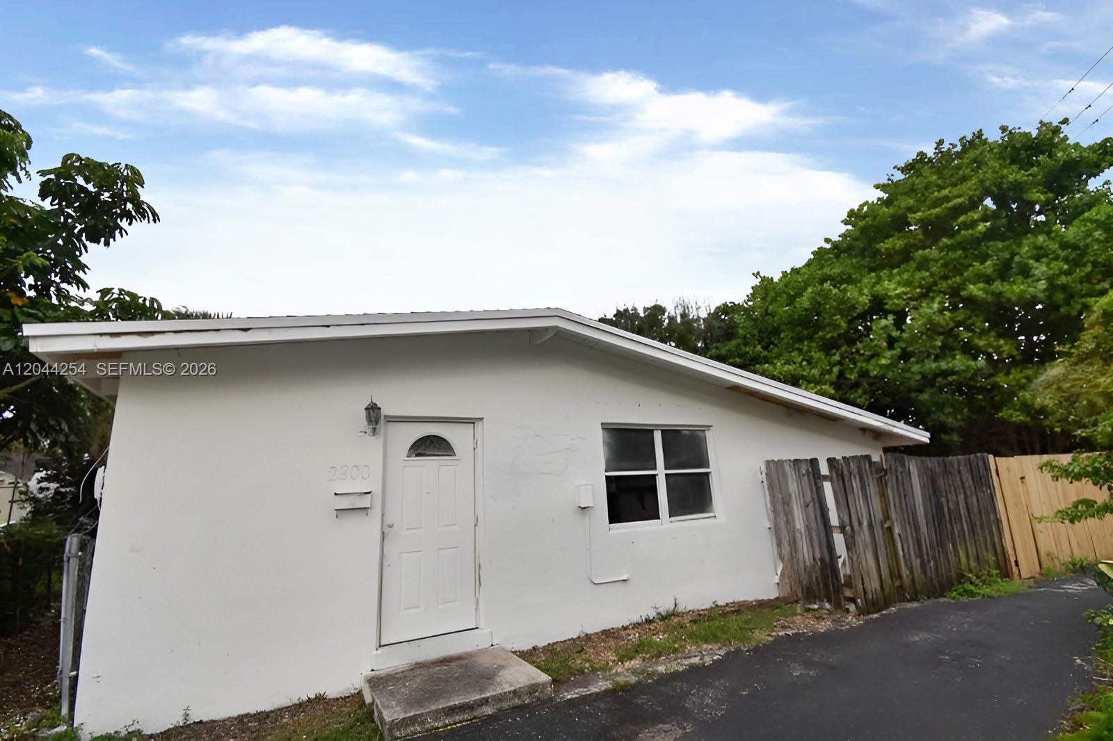 2800 Davie Blvd, Fort Lauderdale FL 33312 photo 2