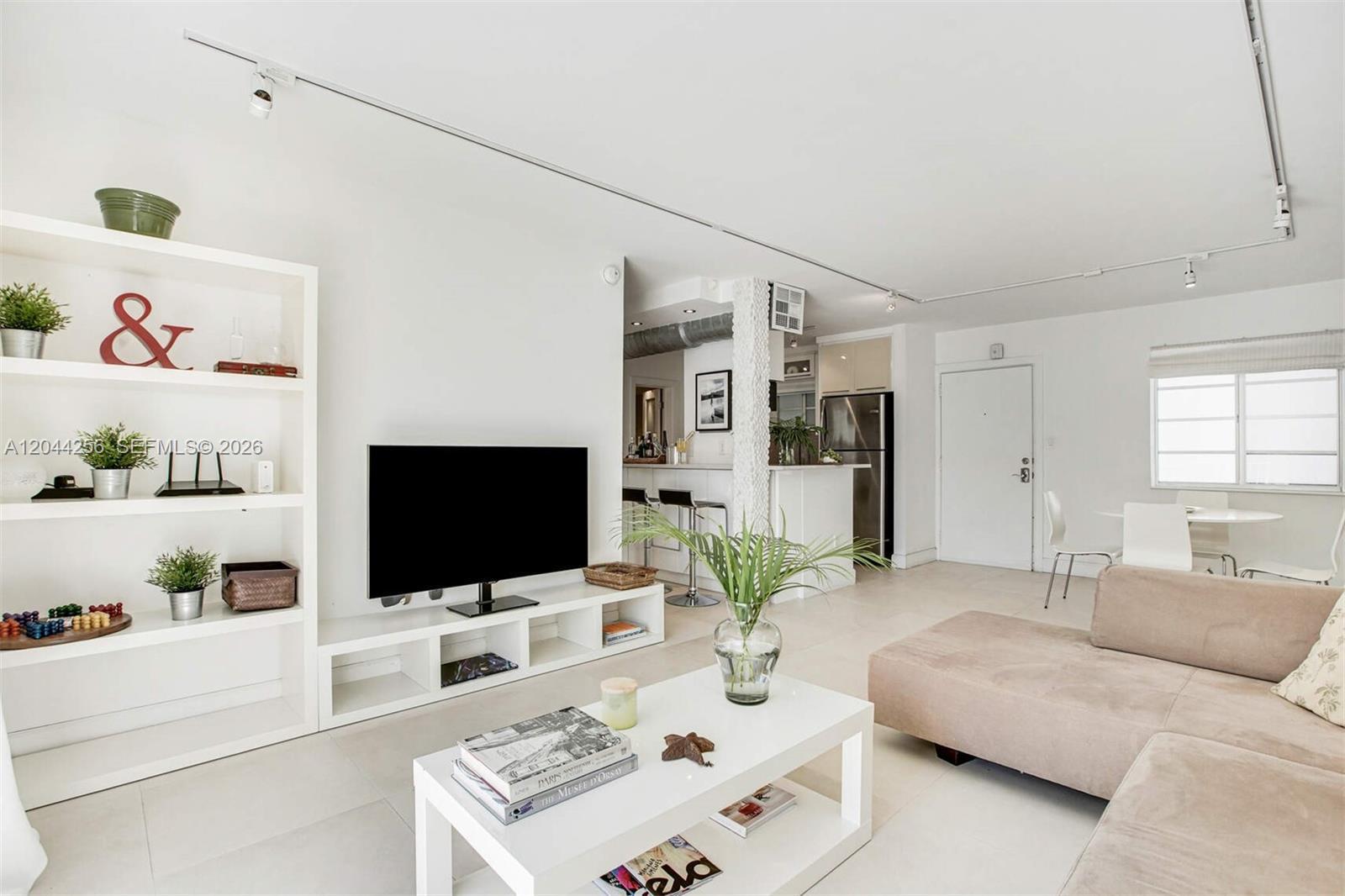 201 Jefferson Ave # 2E, Miami Beach FL 33139 photo 3