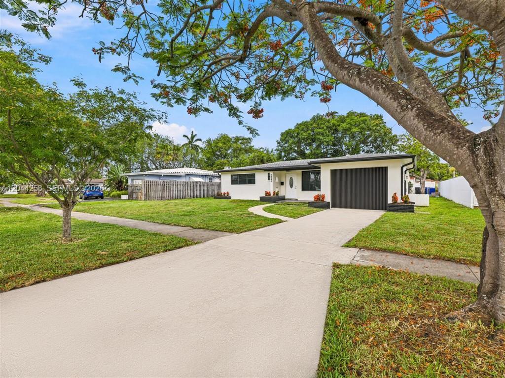 3246 Buchanan St, Hollywood FL 33021 photo 4