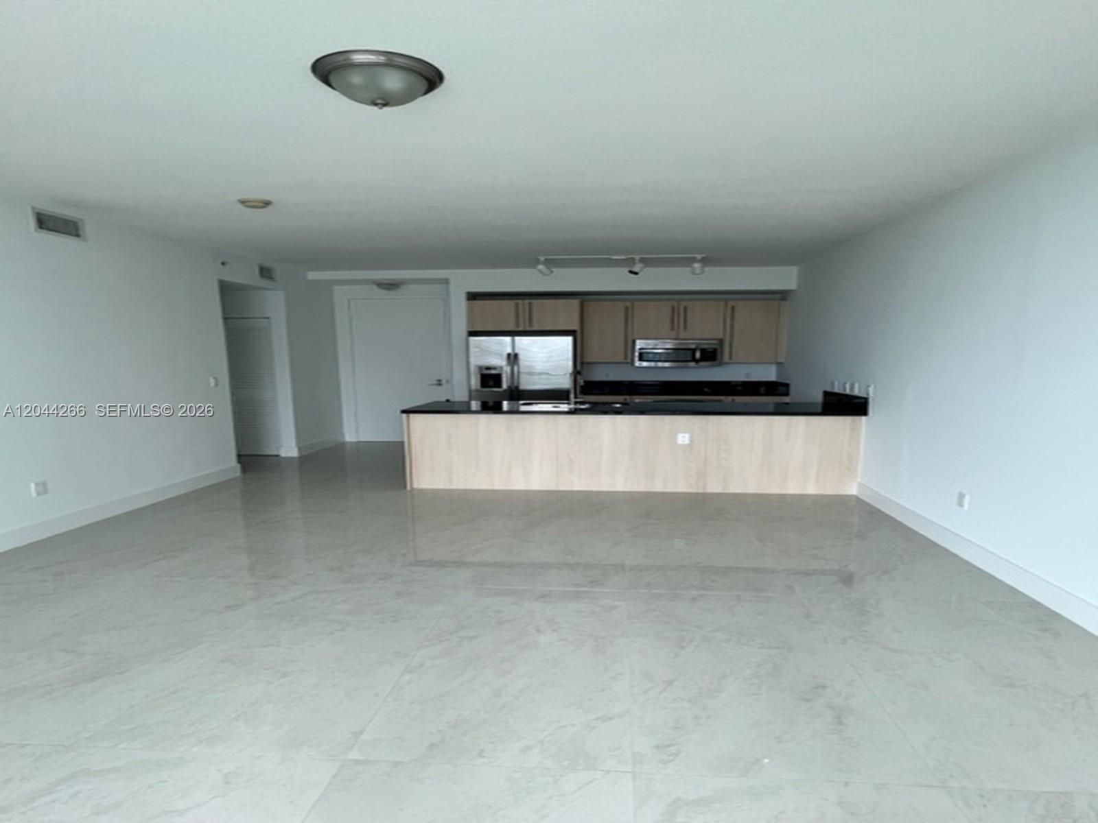 79 SW 12th St, Miami FL 33130