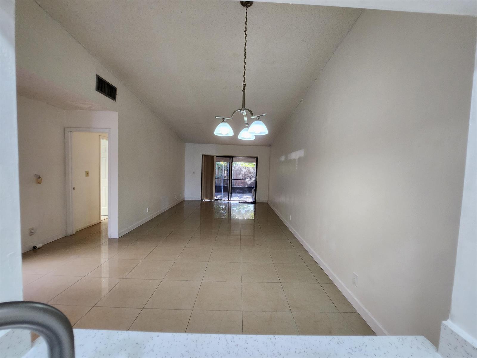903 NW 79th Terrace, Plantation FL 33324 photo 4