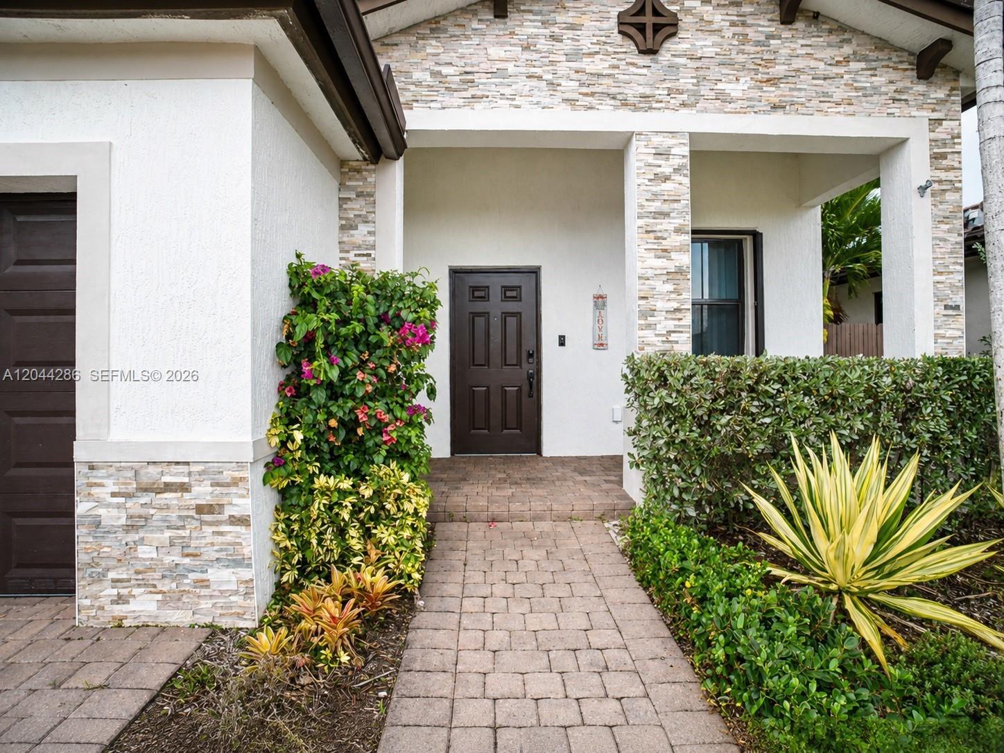 22886 SW 128th Pl, Miami FL 33170 photo 3