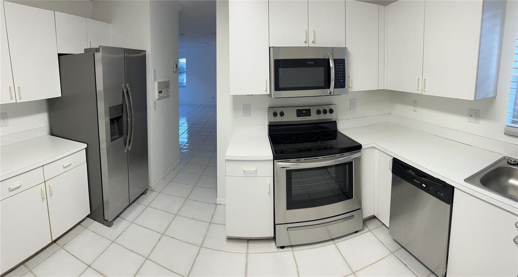 3165 Vista Del Mar, Margate FL 33063 photo 2