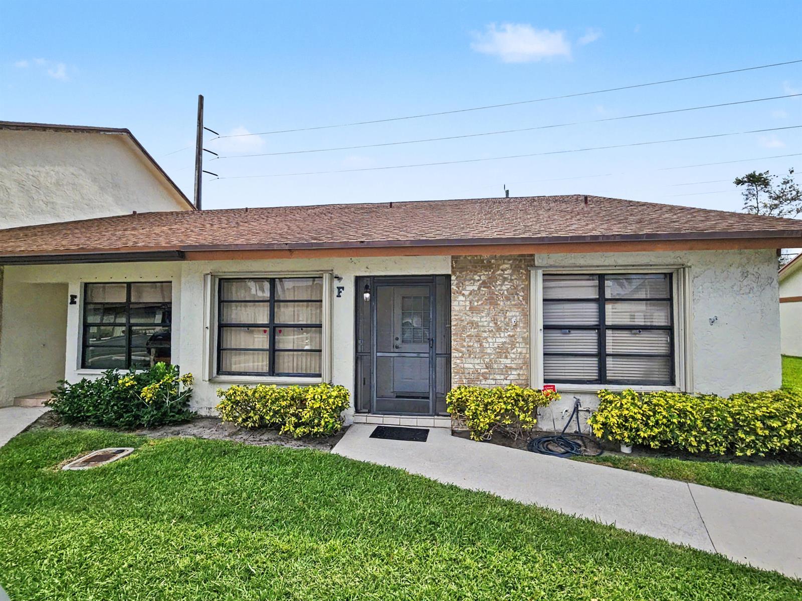 1160 Parkside Green Drive # F, FL 33415