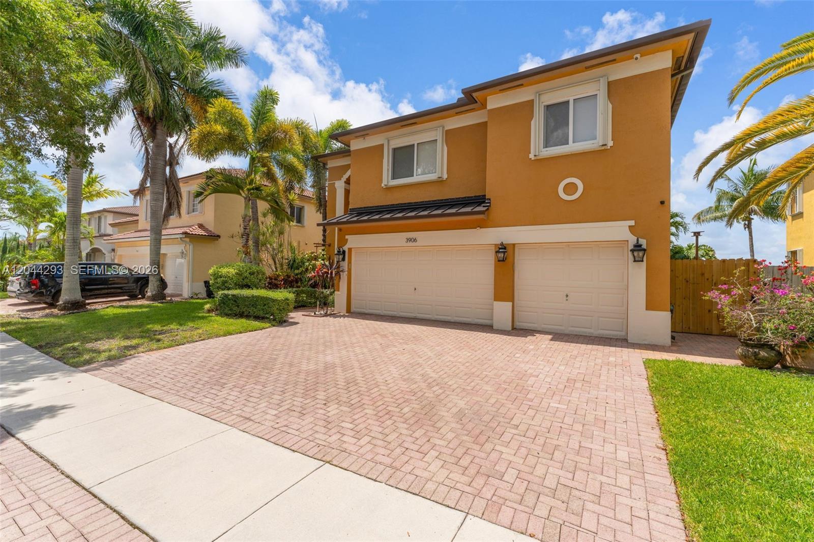 3906 NE 20th St, Homestead FL 33033 photo 3