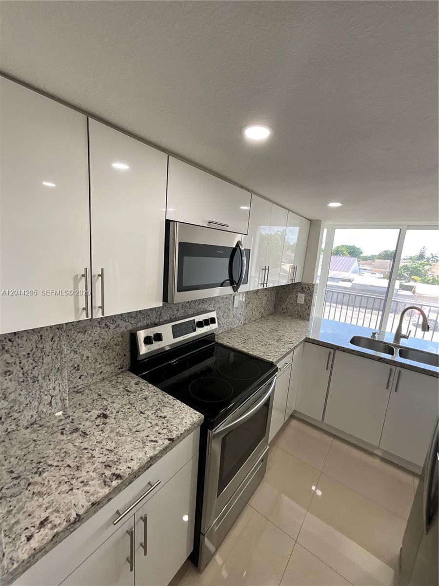 9441 SW 4th St # 214, Miami FL 33174 photo 3