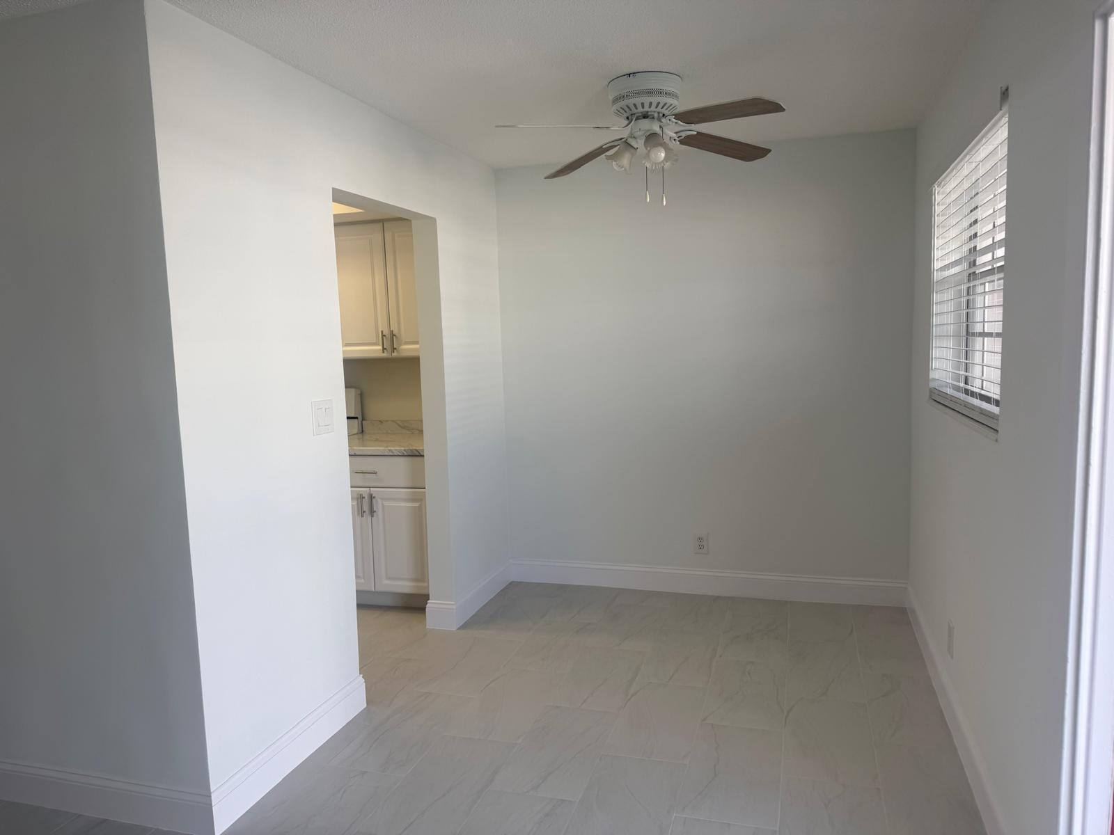 402 Lake Shore Drive # 202, West Palm Beach FL 33403 photo 4
