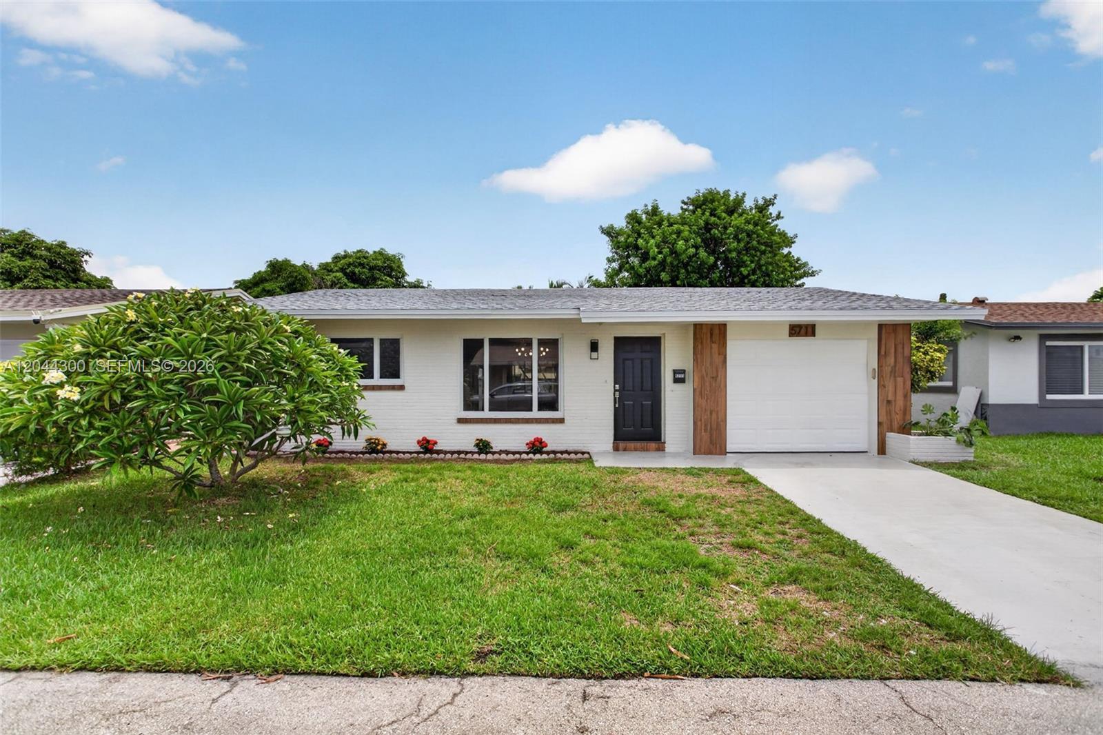 5711 NW 48th Ter, Tamarac FL 33319
